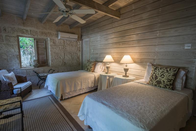 Guest Bedroom 1